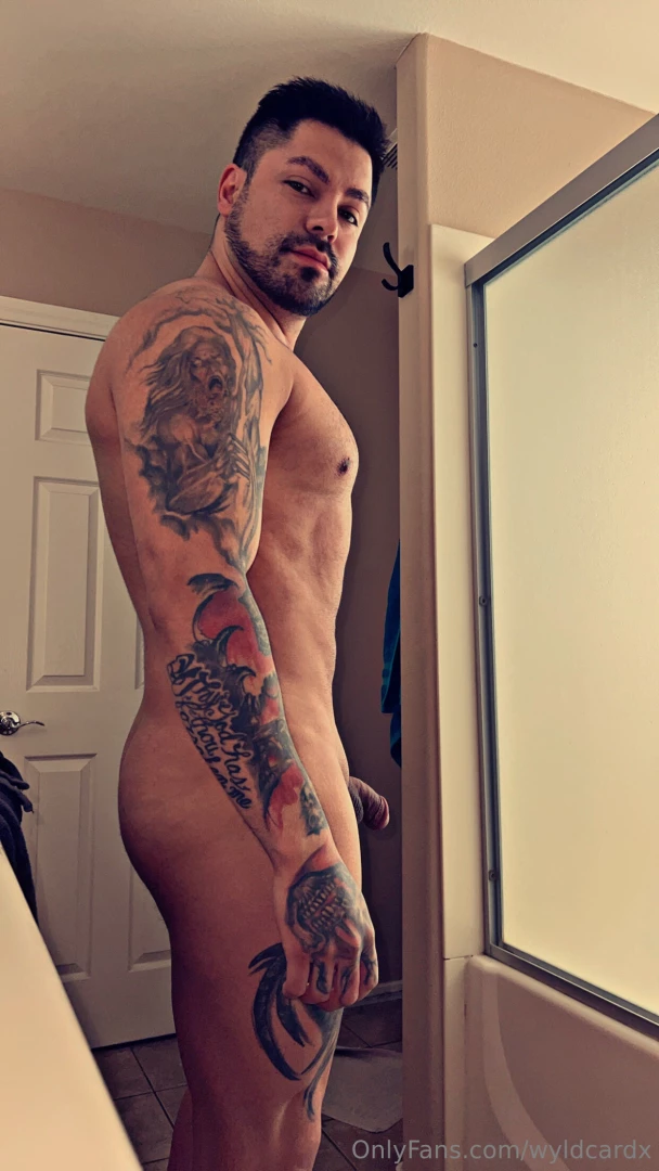 Fresh out of bed this morning before my shower hard body soft cock 