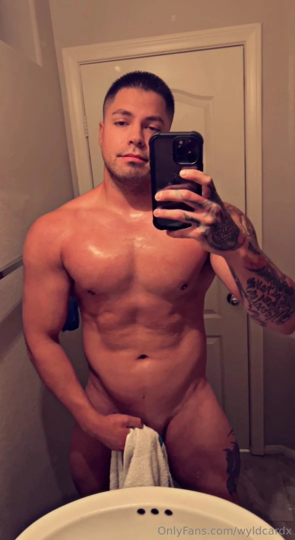 Flashback to a year ago when i was in my bulking phase this playful 