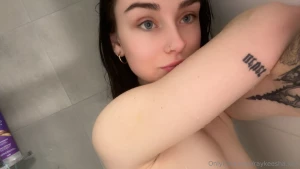 Anyone who had requested a custom before i was sick please message me