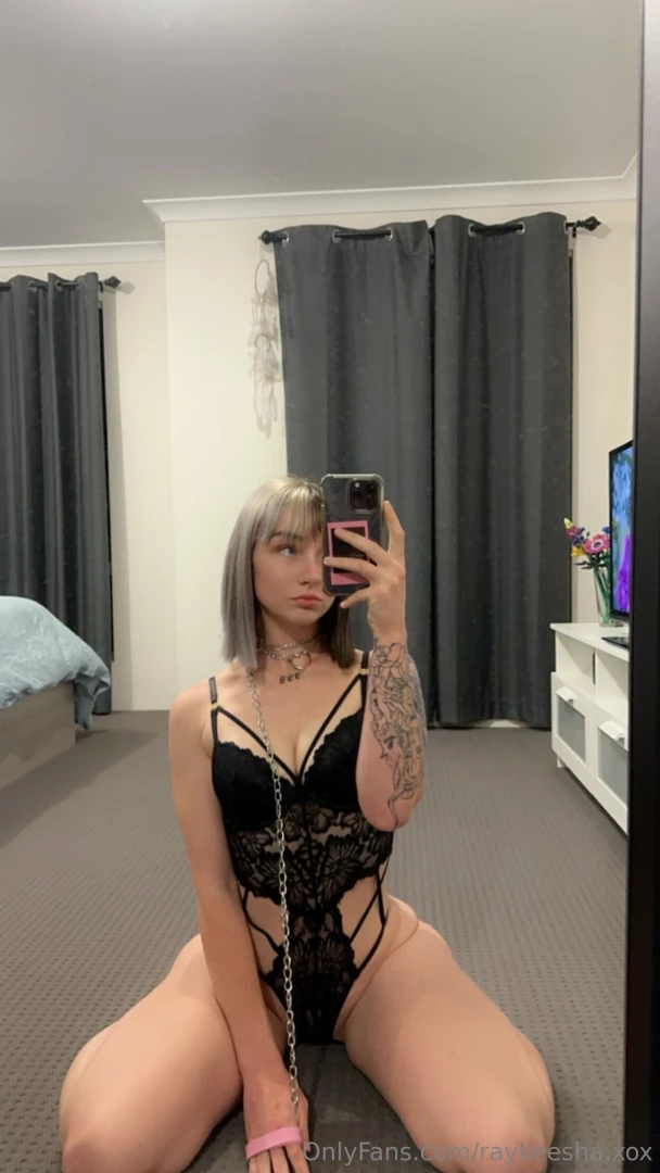 Just want someone to pull on the collar and lead while they fuck me 