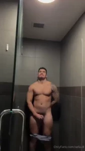 Fk sometimes gotta chuck a fufs before training so i can focus leave