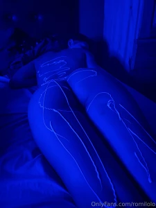 This goddess is very stressed i need slaves to massage my body legs