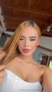 antonellahernandezz - Making your day a little brighter one cute video at a time 