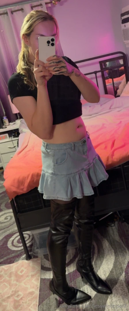 Hey mistress is taking me somewhere special next week i want you part 1 