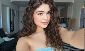 Serving looks and chasing goals