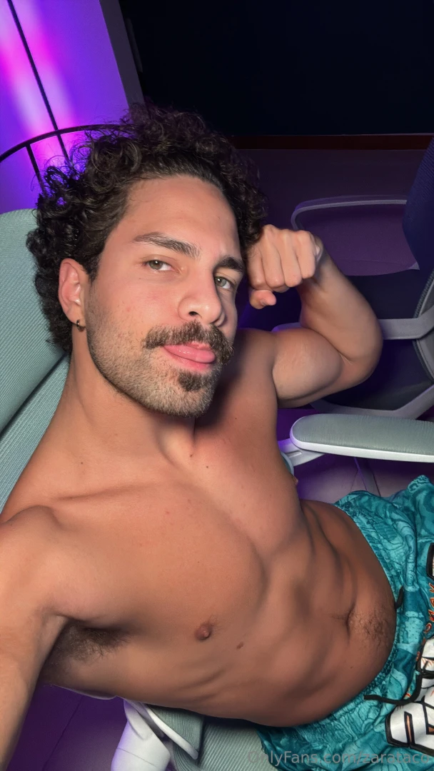 Lazy monday so i took some hole pics 