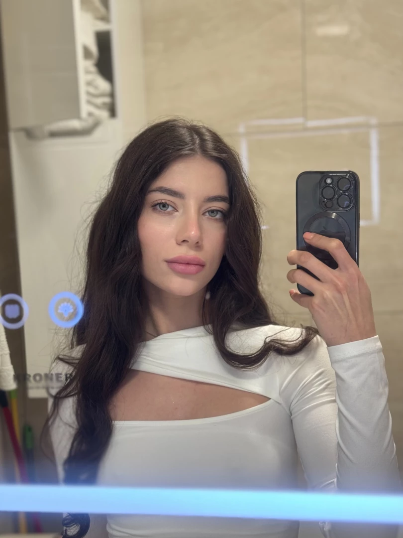 Follow me twerkmodel part 2 