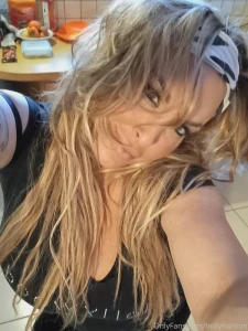 Sign up only tips will receive my private pics n video part 2