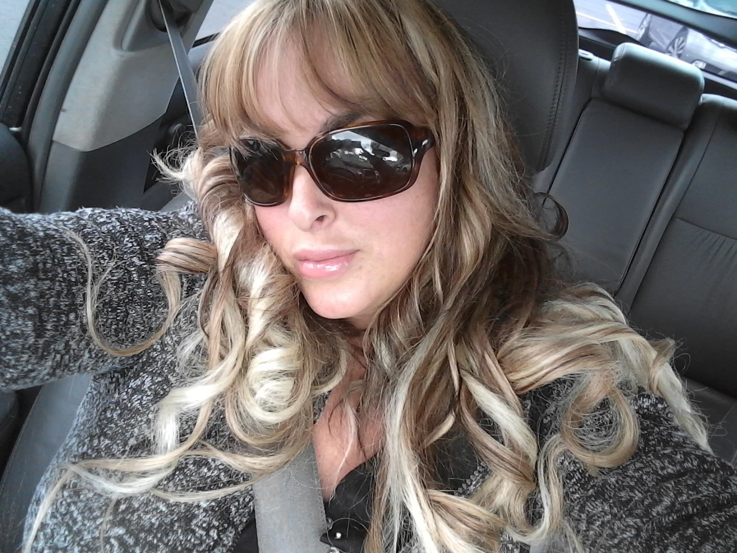 Running arrands today i keep getting asked what color is my hair i part 2 