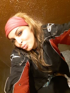 Lots of sight seeing today epic chang ria experience a kiss to u all