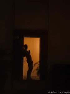 My dick is always rock hard in the morning so after a warm shower i part 2