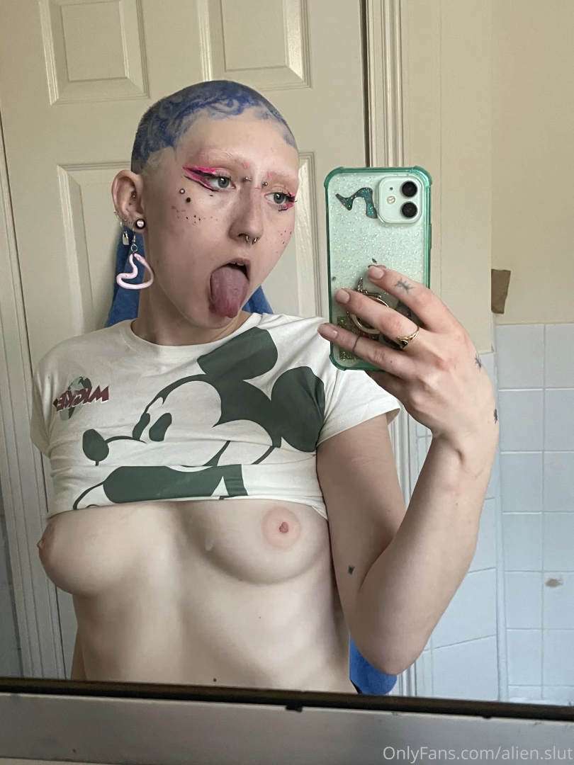 Bleaching my hair to do it pink xxx part 5 