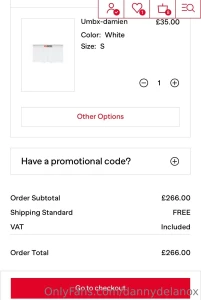 Anyone wanna buy me some undies will give you a 45 min facetime trying part 1