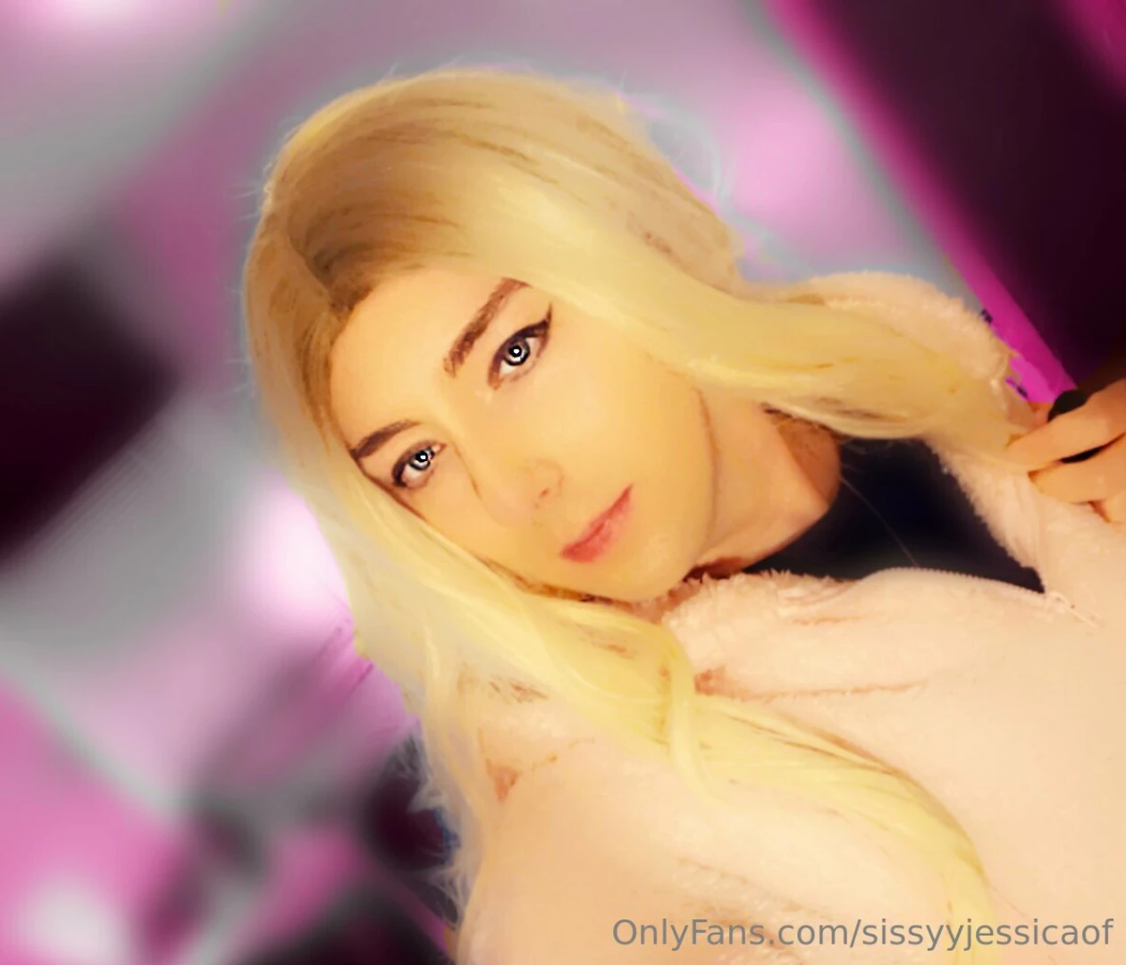 Pink hoodie blue eyes 