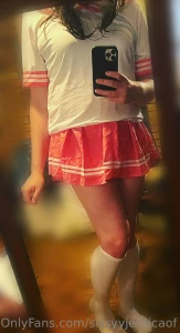 I used to think this was a short skirt this is wayyyy too long part 1