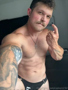 Come here and let s start having some fun tonight