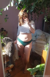 5 pics ignore the dust and just focus on how soft and nice my belly part 2