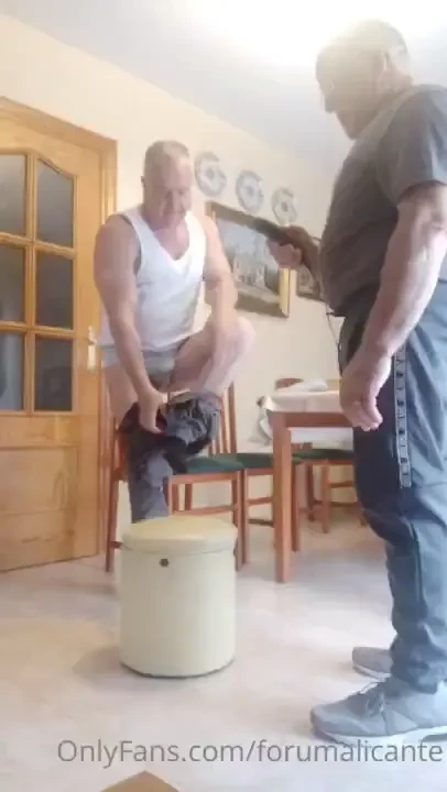 Hoy un poco de retoque no se si ponerme en sus manos 
