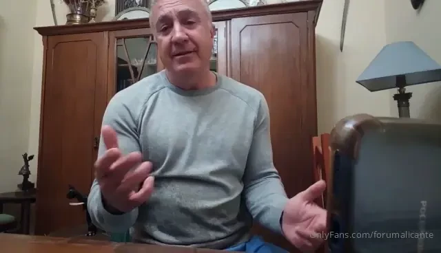 Permitirme publicar aqu este v deo quiz pens is que no es el sitio 