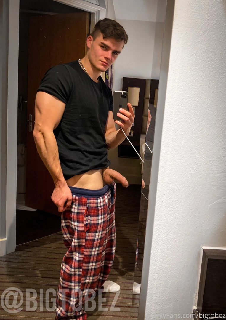 It really should be illegal to be this hot part 1 