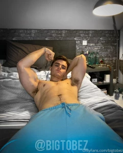 For all my findom subs out there you ll know today is friday and with part 2