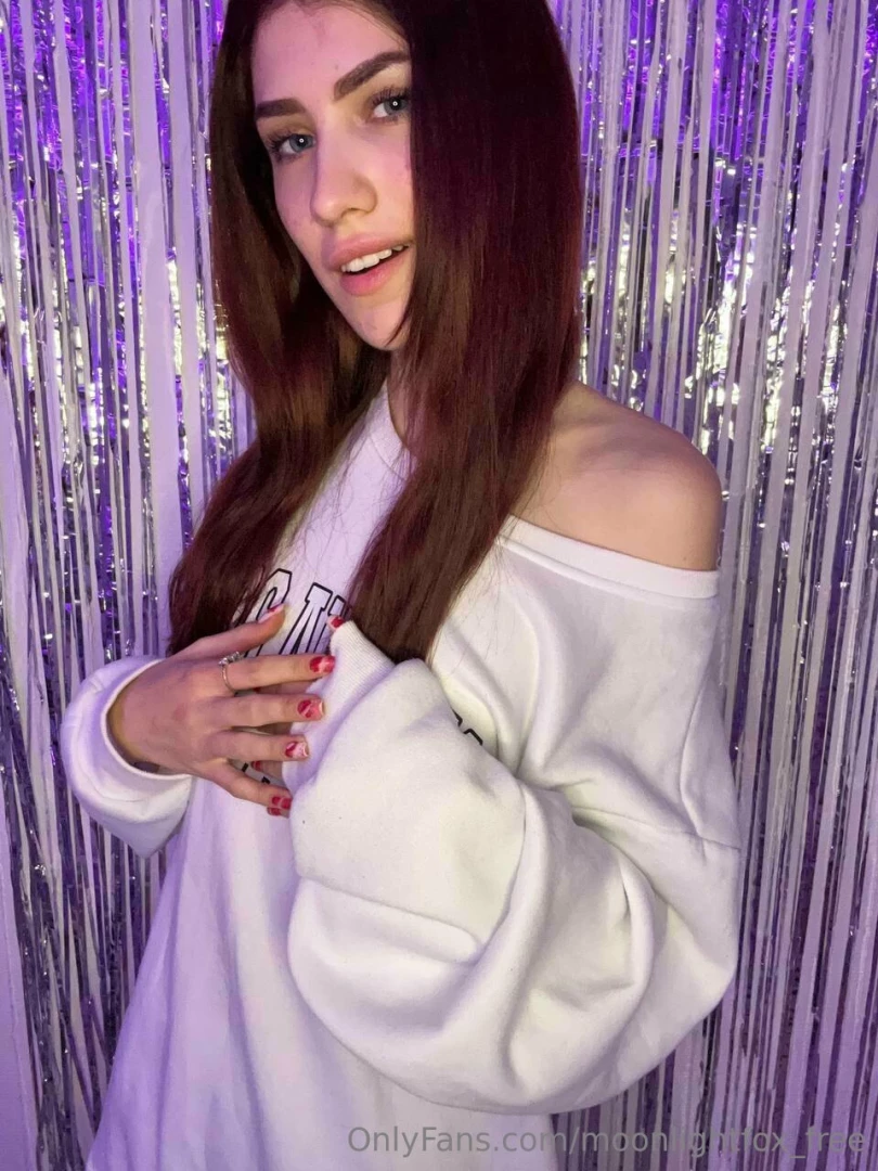 You went straight to my heart cause i m so hot i want to get naked 