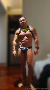 Nye party attire