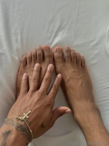 Got my toes done who sucking them now