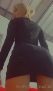 Andaba sin panties en la calle