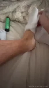 Who wants a pair message me