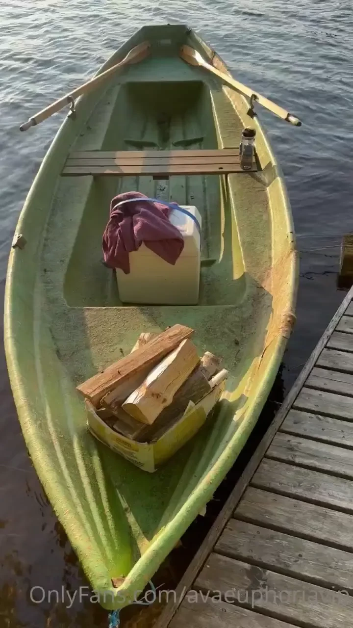 You guys remember this i miss summer so much so i decided to go part 2 