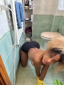 Faccio un po di pulizie tu cosa stai facendo part 3