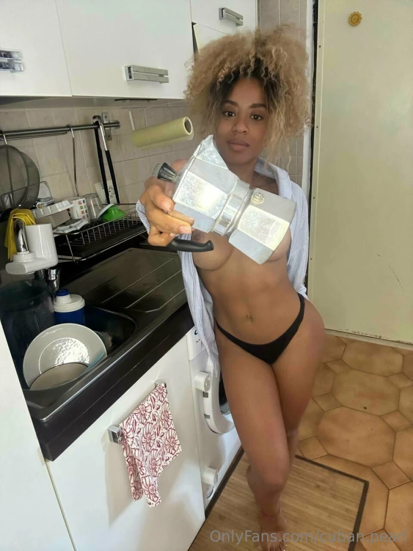 Pov ti svegli e ci sono io in cucina a prepararti il caff che fai part 3 