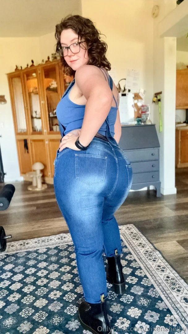 Boots and jeans set and vid some boots i was gifted and boy howdy do i part 32 