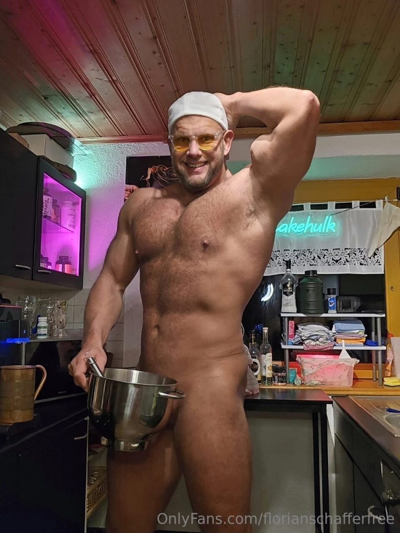 Free on my wall https onlyfans com flo_schaffer 