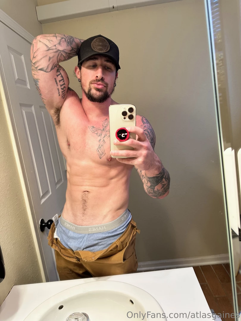 Rawr do you wanna see explicit content join my vip page for the real 