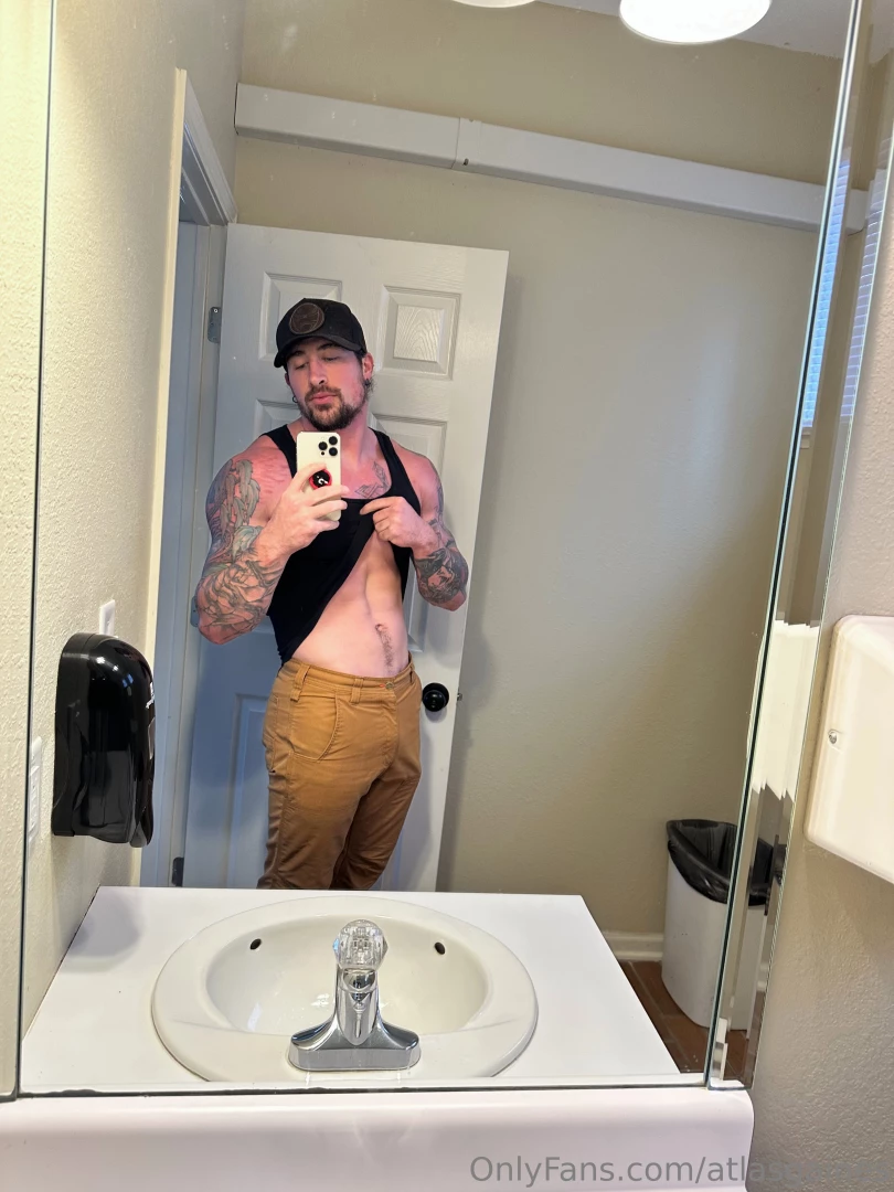 Do you wanna see more explicit content like this join my vip page for 