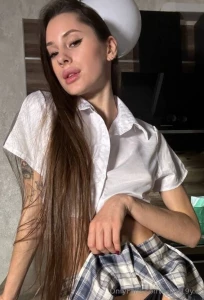 Now online i am a hot girl kiaramodel surprise for the one who writes part 5