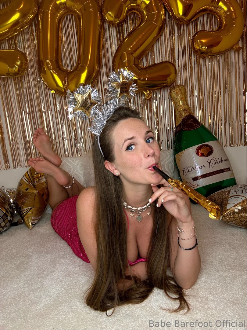 Happy new year i hope your 2025 is filled with so much love fun and part 17 