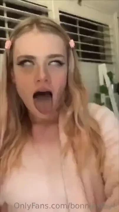 Ahegao vids hehe 
