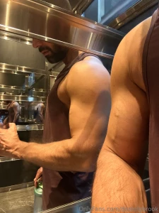 I m great at headlocks