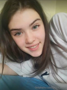 Ride tiniagamer on your dick free subscribe tiniagamer feel that tight part 20