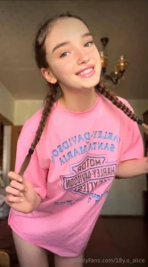 Omg she just made her page free to sub paw69 paw69 gorgeous babe has part 17
