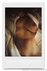 Un po come se ti stessi dicendo guardami scorri per vedere la seconda part 1