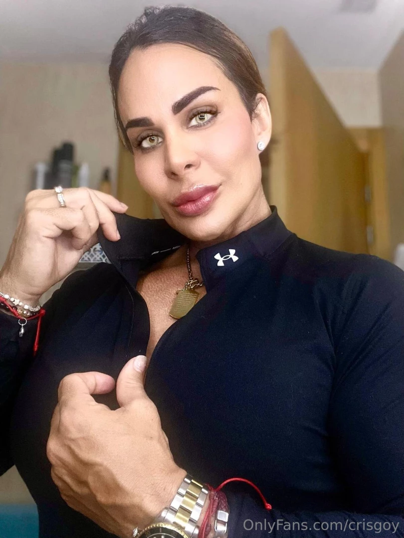 Mi fuerza y mis m sculos son el equilibrio perfecto que fascina a part 1 