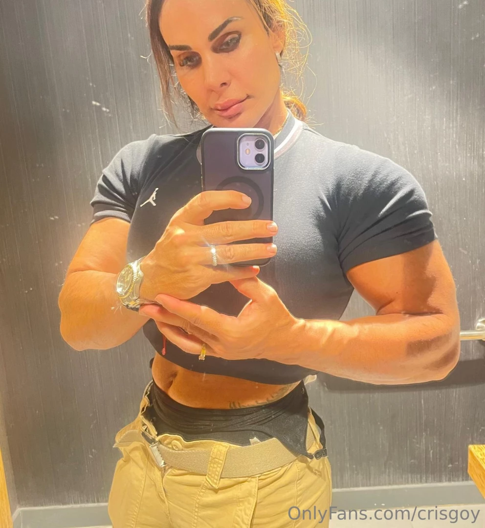 Ready for you to give you my muscles and my sweat like 