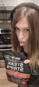 Got to hang out with friends over mon and tues had a lot of fun part 4