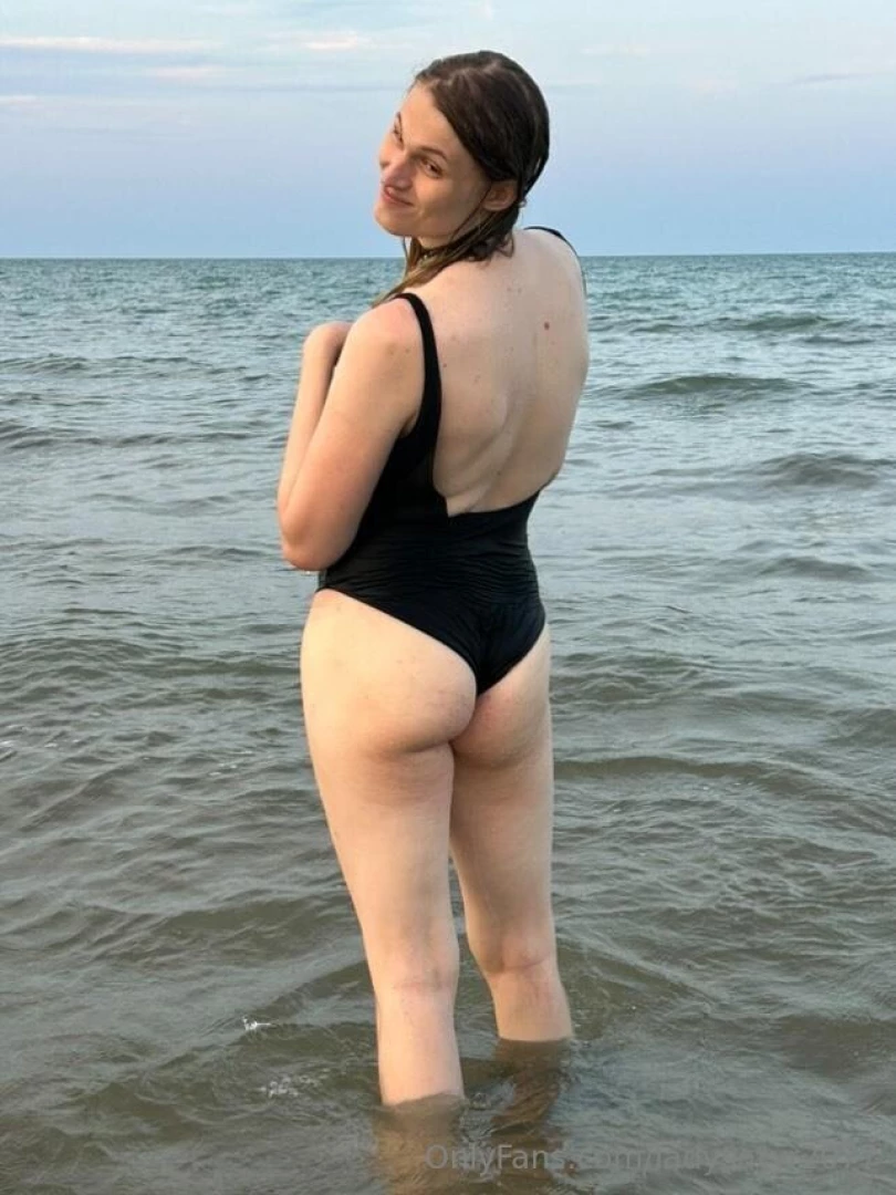 Beach day pics part 3 