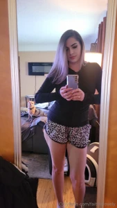 Stewart thinks i m the bees knees