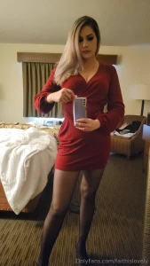 In case you were wondering i took the consensus and went with pic 1